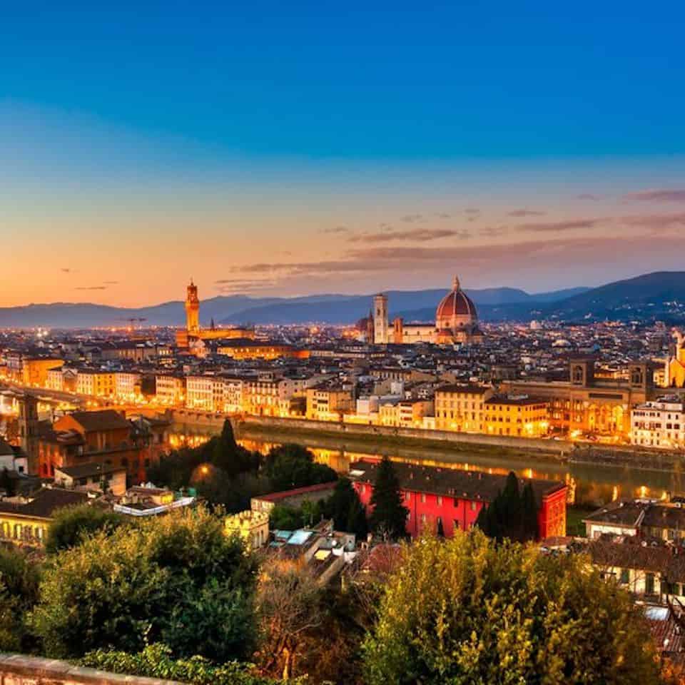 Florence Night Tour by Electric Bike with Gelato Tasting
