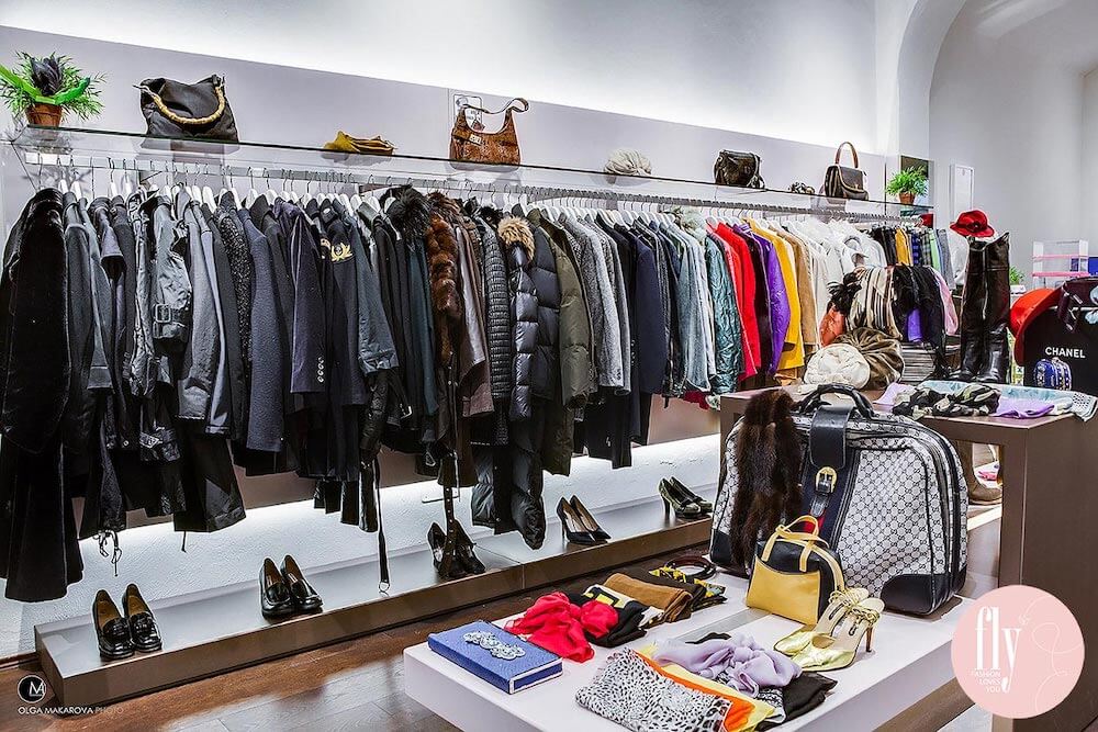 FLY Retail Store Firenze