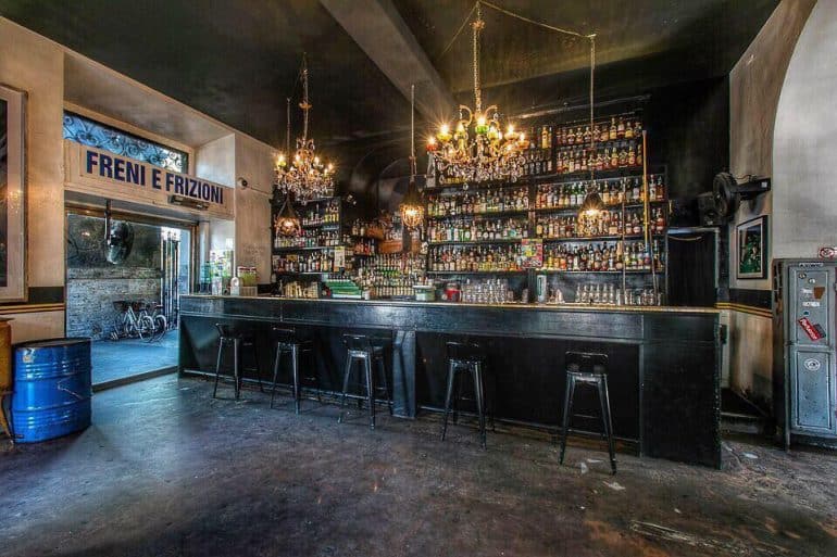 Freni e frizioni aperitivo bar Rome