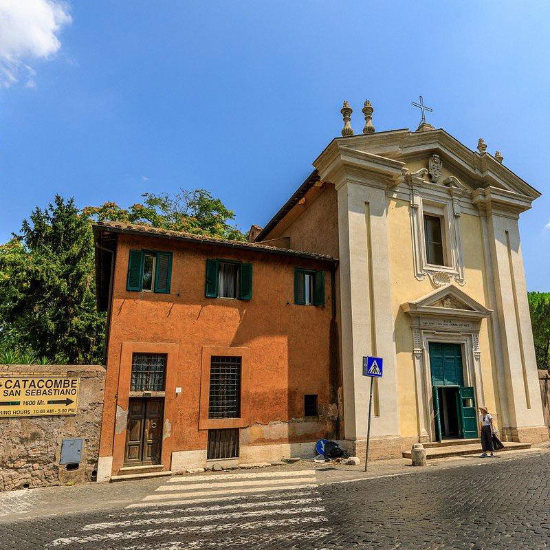 golf-cart-tour-appian-way-catacombs