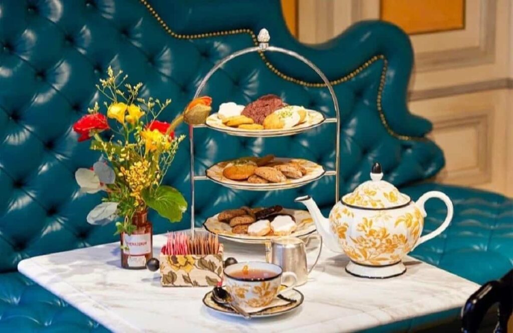 The Gucci Giardino 25 bar in Florence