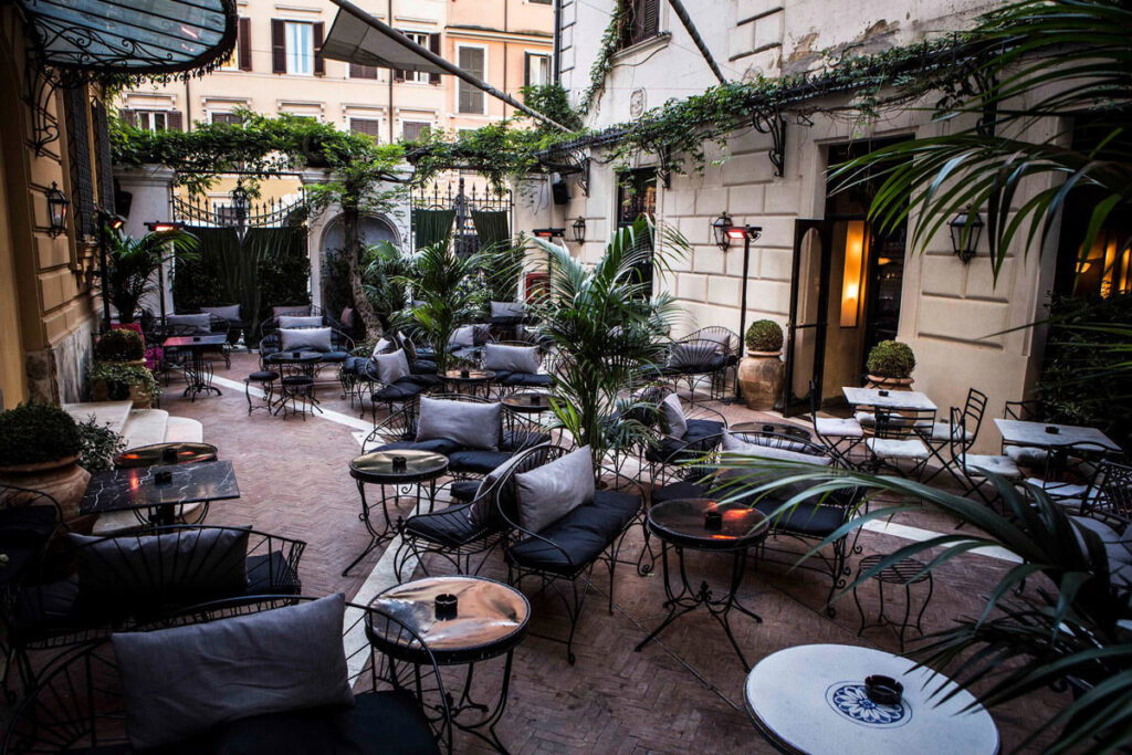 hotel-locarno-aperitivo-rome
