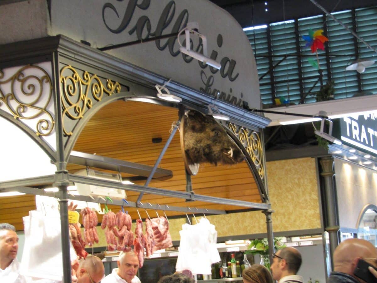 Food markets in Florence: mercato santambrogio florence