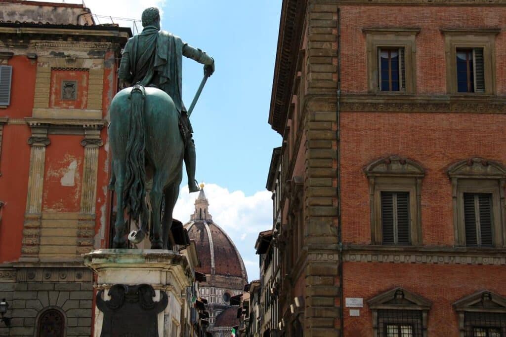 piazza-santissima-annunziata-florence