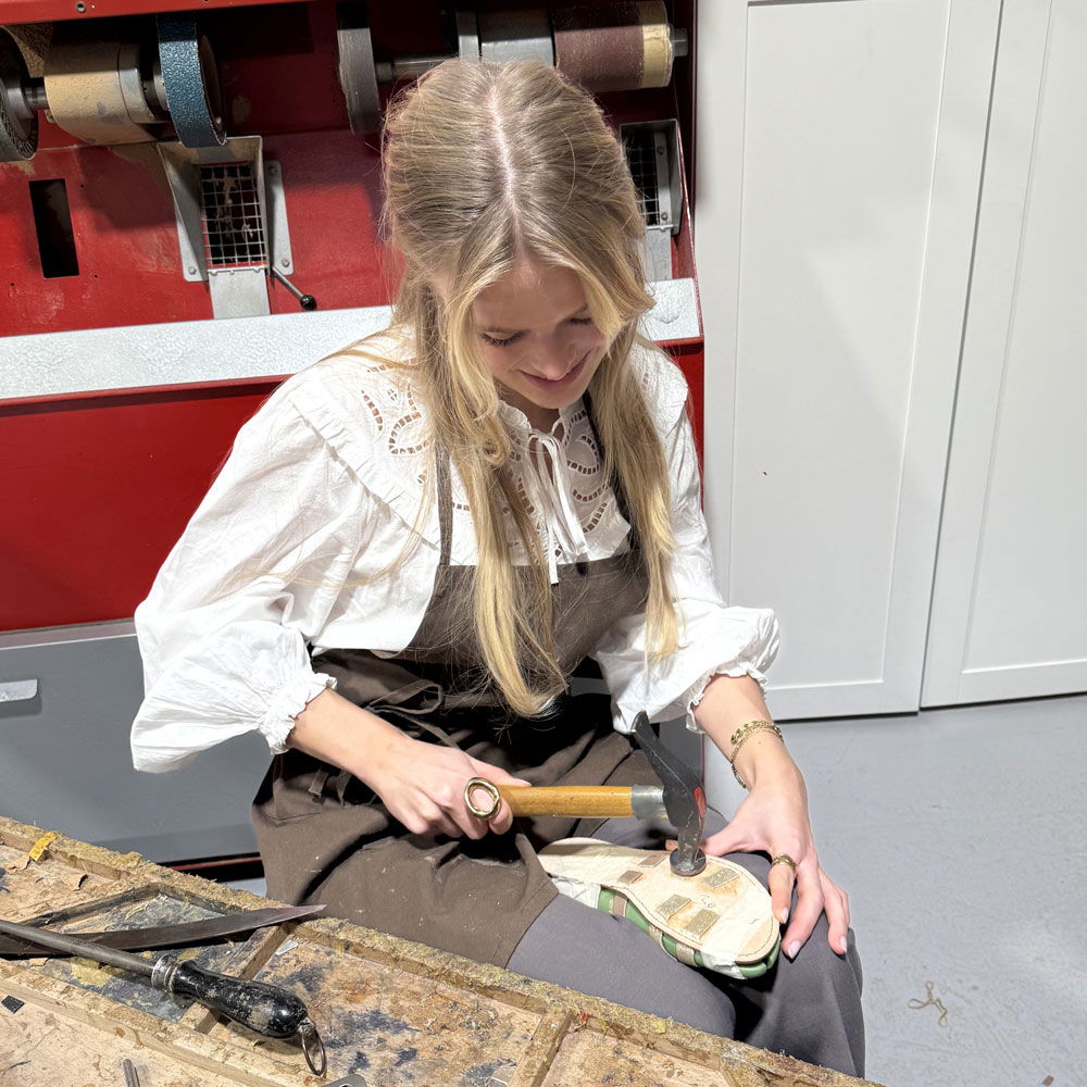 sandal-making-workshop-roma