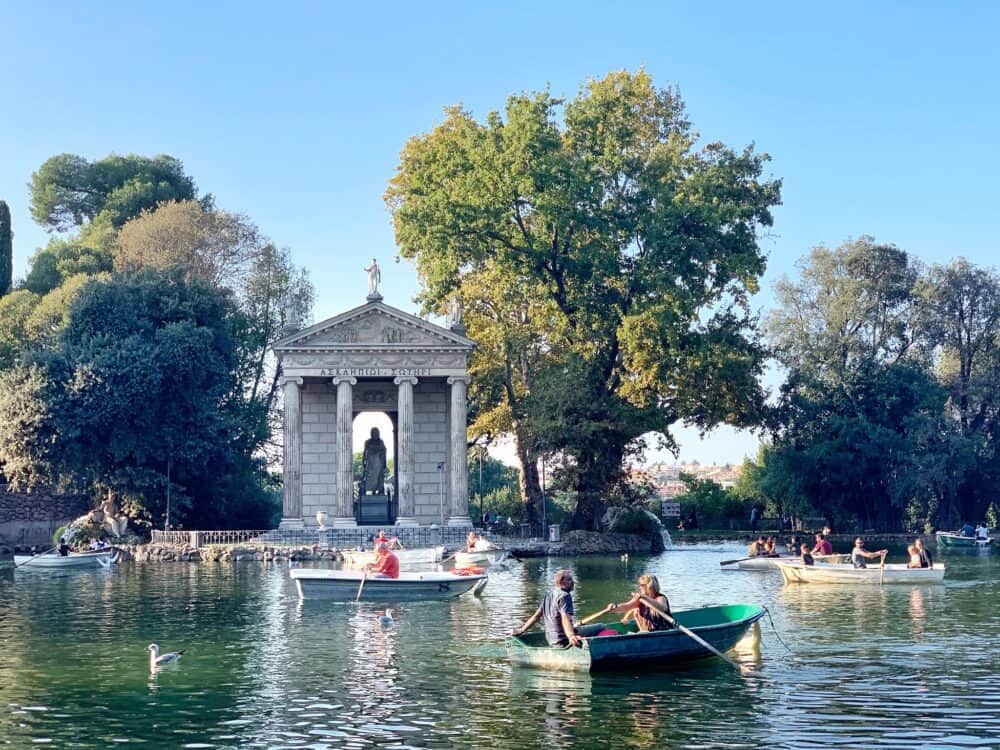 Una caccia al tesoro alla scoperta dei quartieri di Roma Trastevere e Villa Borghese