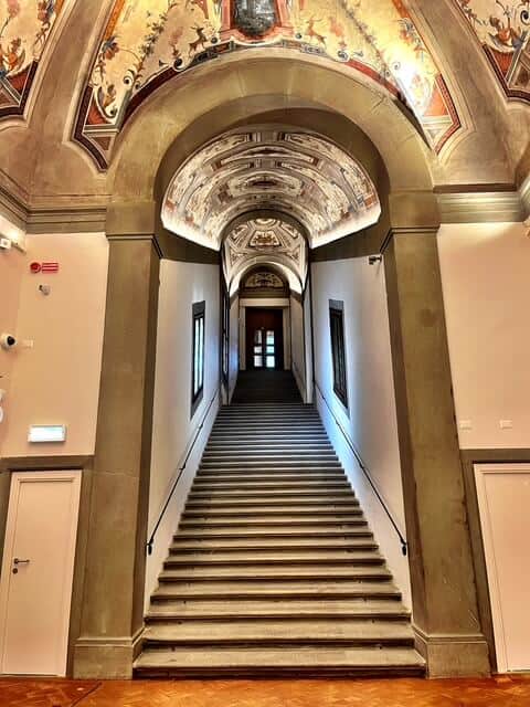 Vasari Corridor Re-Opens to the Public