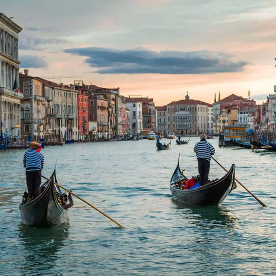 Venice: Private Gondola Ride for Up to 6 People