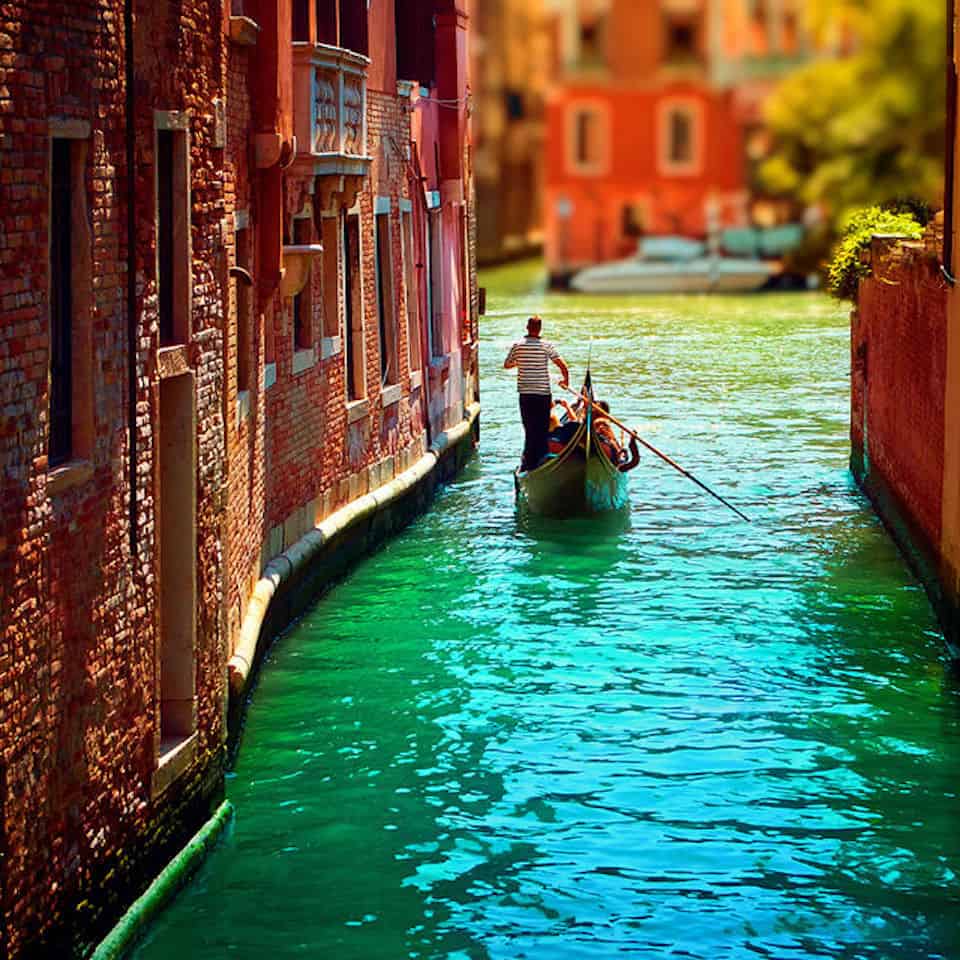 Venice: Private Gondola Ride for Up to 6 People